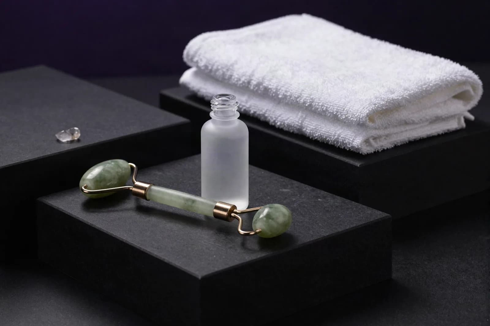 Site para clínica de estética: o que cada conselho deixa mostrar (médico, biomédico, esteticista) e o que converte
